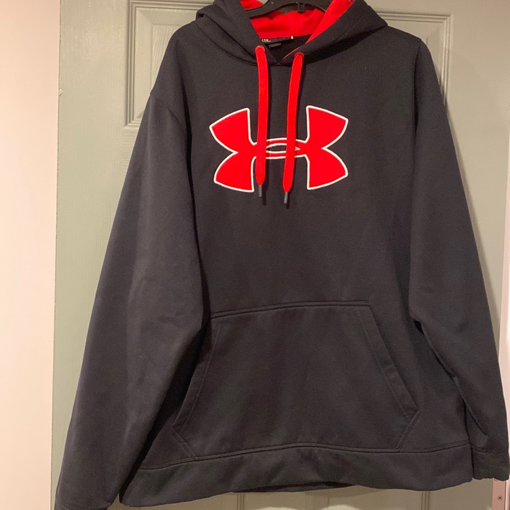 Under Armour Hoodie